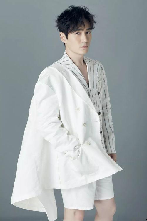 朱一龙写真照片,朱一龙写真魅力四溢